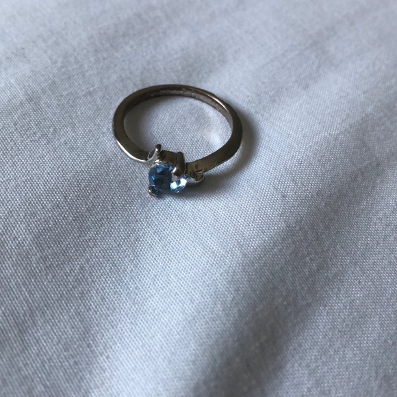 Blue center ring - Picture 2 of 3